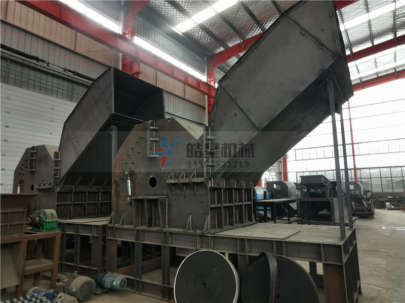 Real shot of 1600 metal crusher, scrap steel crusher, bridge breaking aluminum crushing and sorting equipment